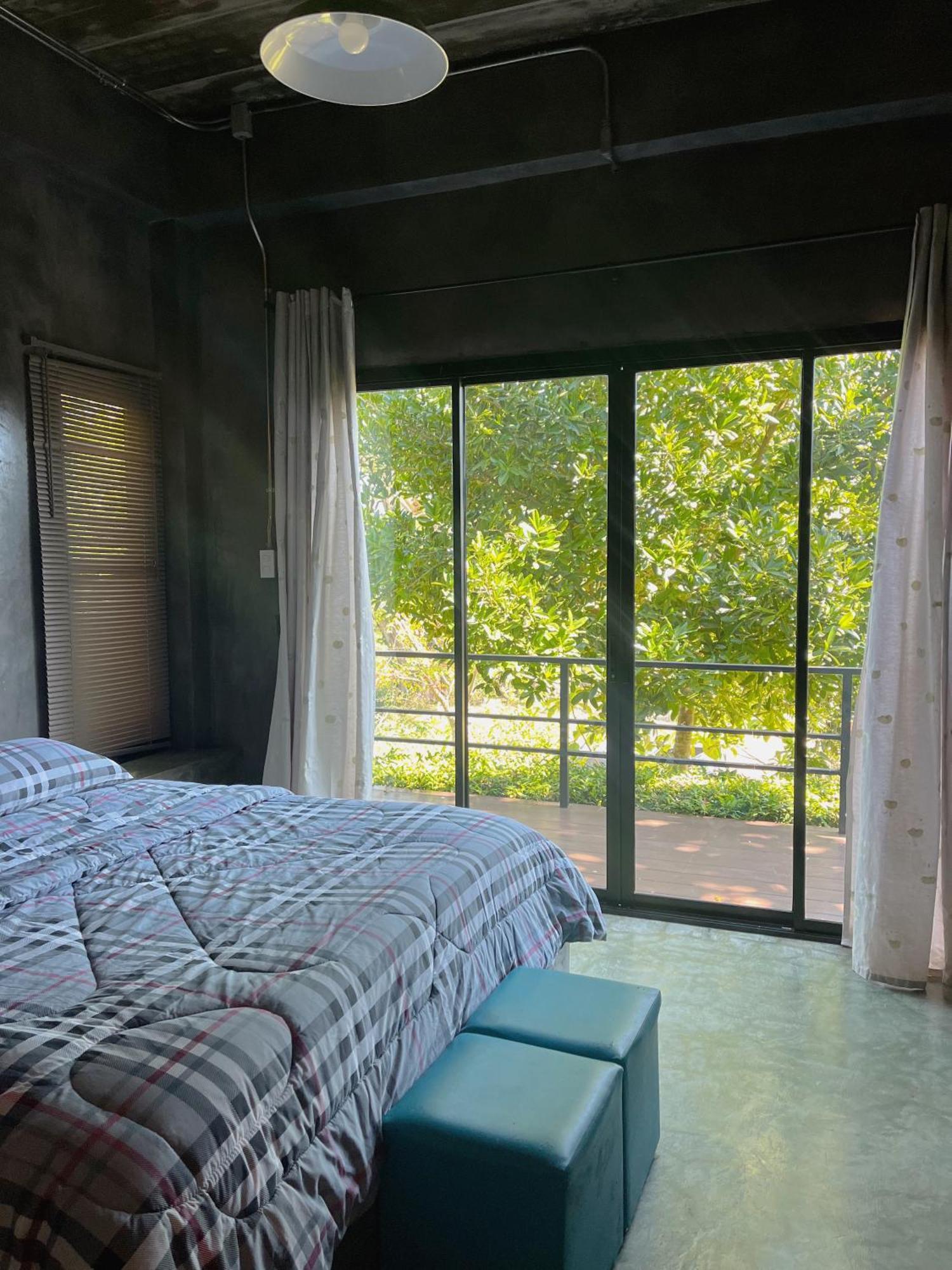 Moon Village Khaoyai Holiday Home Pong Talong Bilik gambar