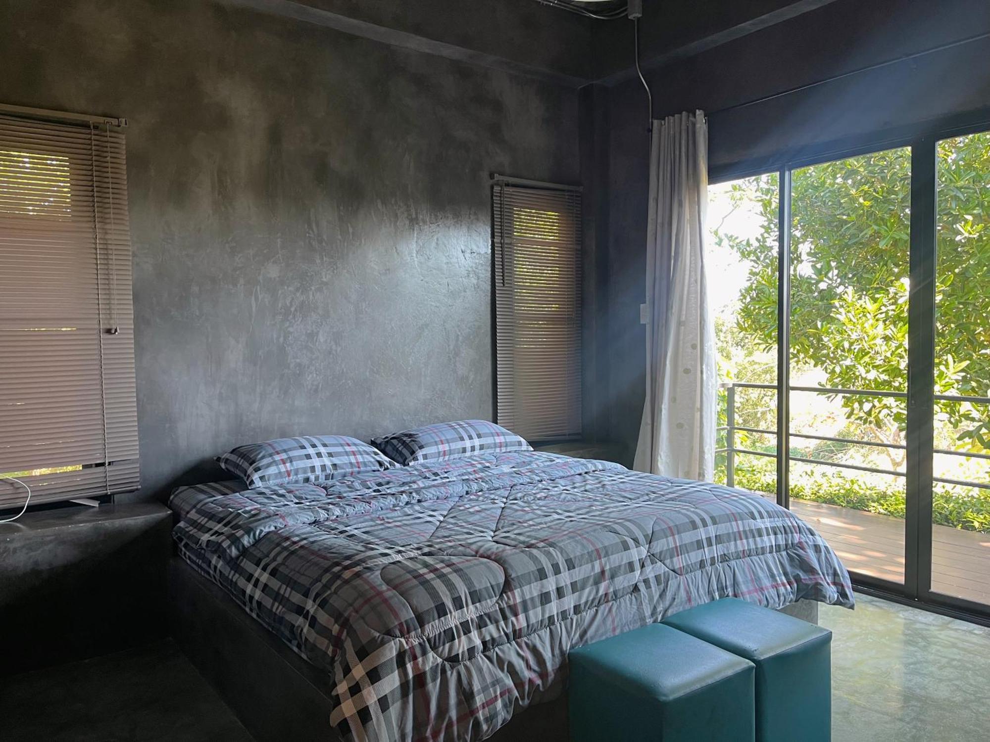 Moon Village Khaoyai Holiday Home Pong Talong Bilik gambar