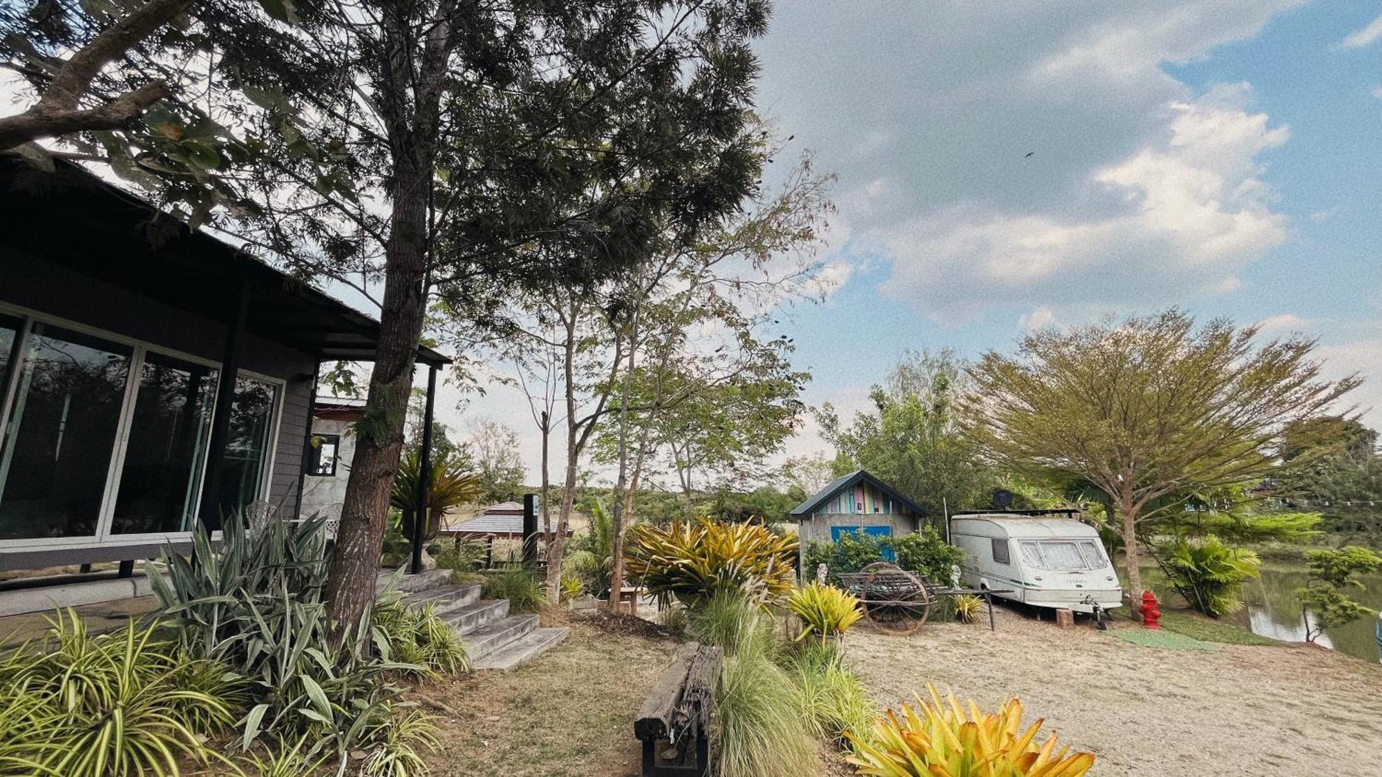 Moon Village Khaoyai Holiday Home Pong Talong Bilik gambar