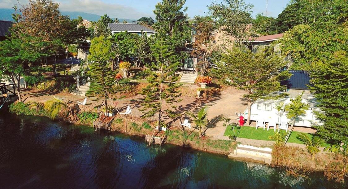 Moon Village Khaoyai Holiday Home Pong Talong Bilik gambar